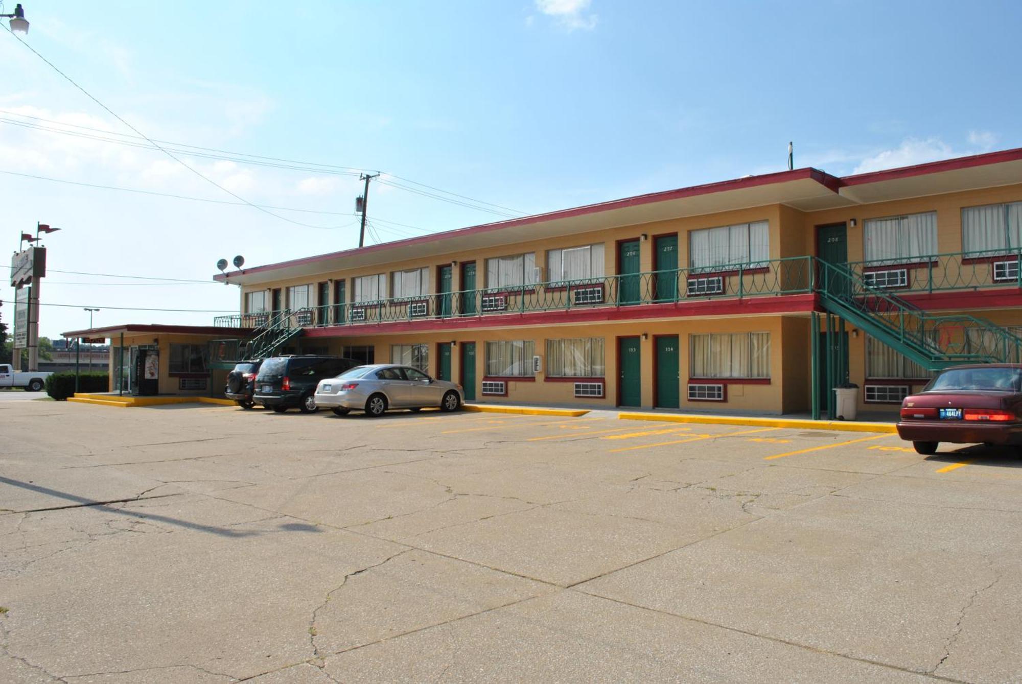 Travel Inn Motel ミシガンシティ エクステリア 写真