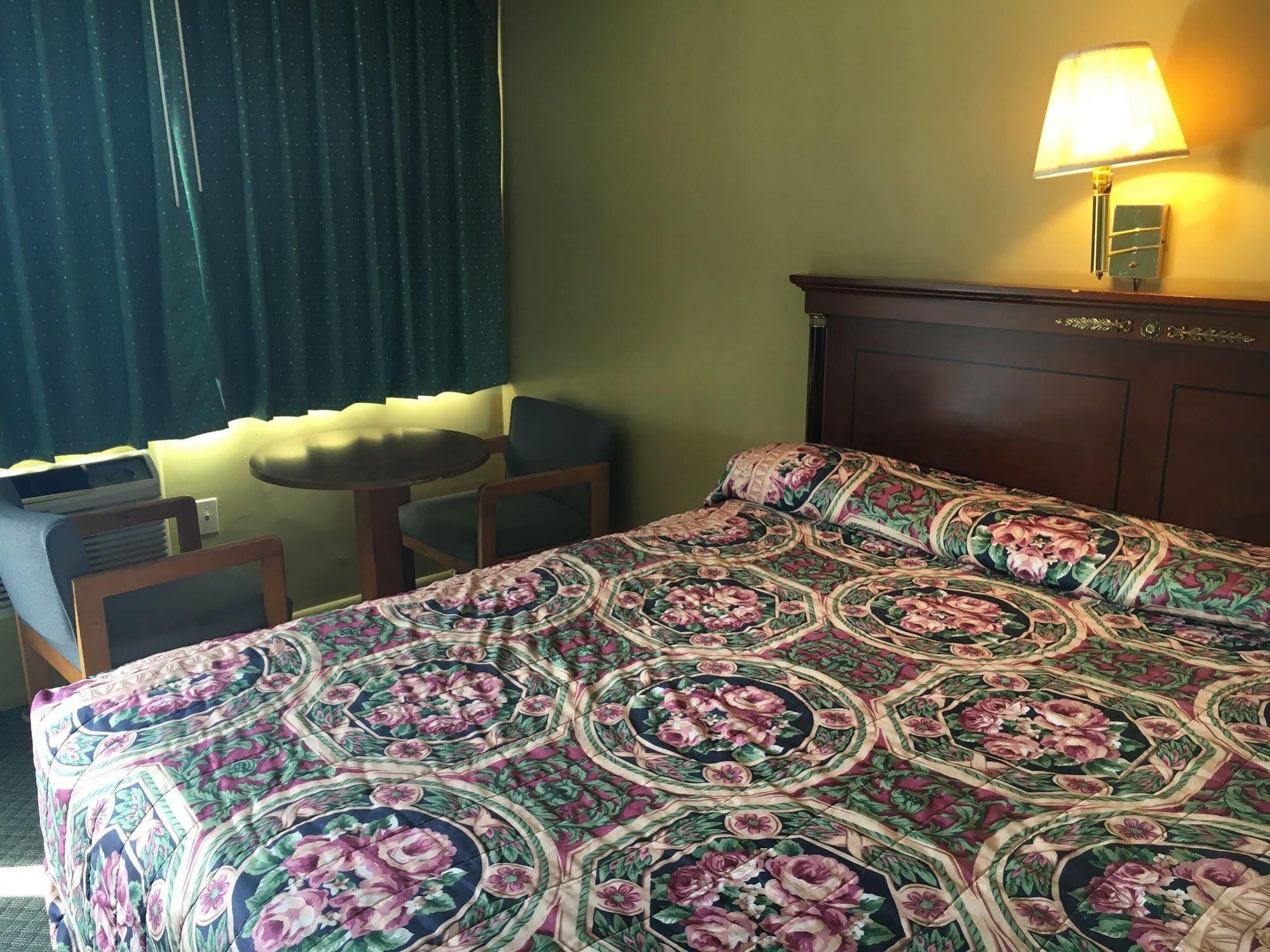 Travel Inn Motel ミシガンシティ エクステリア 写真