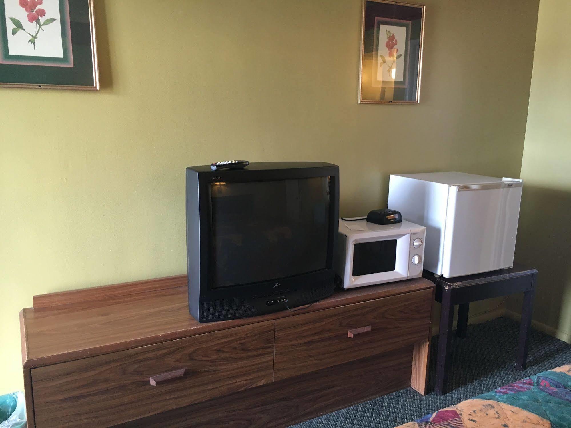 Travel Inn Motel ミシガンシティ エクステリア 写真